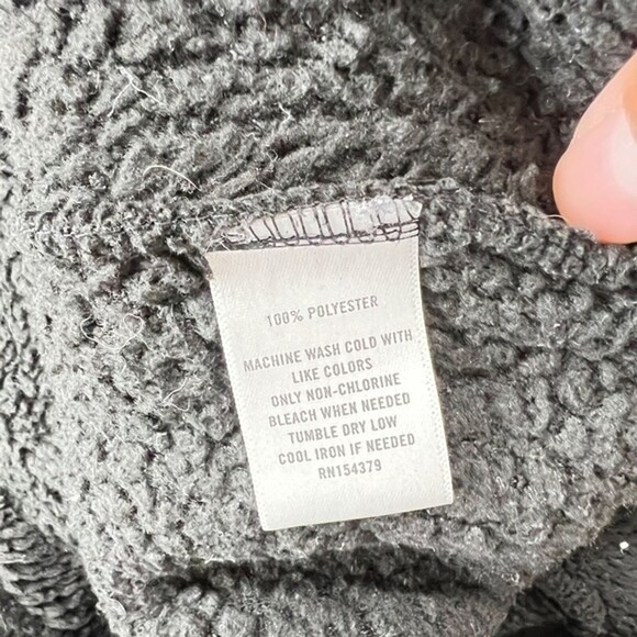 Aeropostale Black Cropped Teddy 1/4 Zip Pull Over Jacket Women's M - Picture 4 of 7